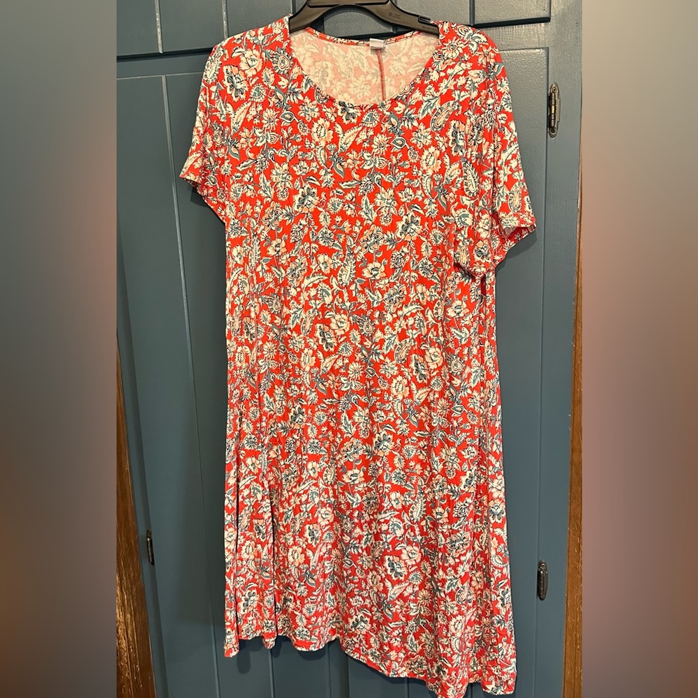 Old Navy Red and White Floral Dress